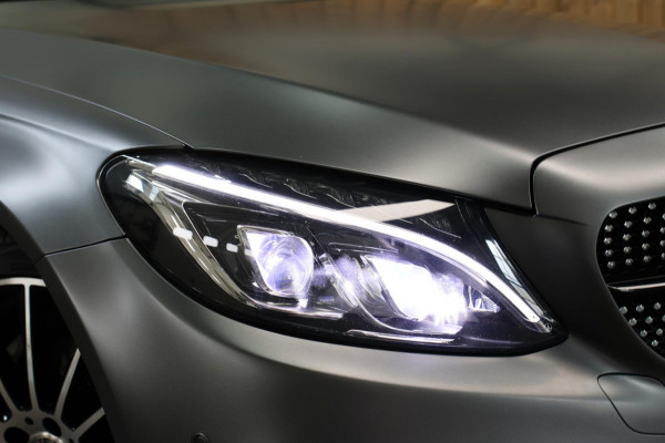 Mercedes-Benz C-Klasse Coupé 180 AMG *Pano*Camera*Magno kleur*Multibeam* Mercedes-Benz C-Klasse Coupé 180 AMG *Pano*Camera*Magno kleur*Multibeam*