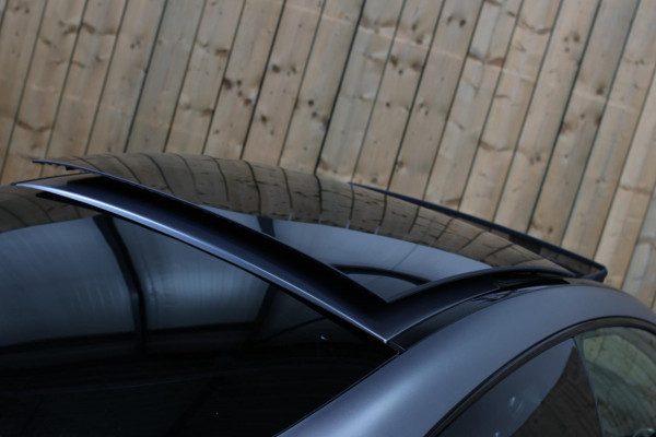 Mercedes-Benz C-Klasse Coupé 180 AMG *Pano*Camera*Magno kleur*Multibeam* Mercedes-Benz C-Klasse Coupé 180 AMG *Pano*Camera*Magno kleur*Multibeam*