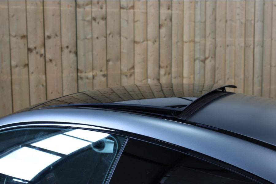 Mercedes-Benz C-Klasse Coupé 180 AMG *Pano*Camera*Magno kleur*Multibeam* Mercedes-Benz C-Klasse Coupé 180 AMG *Pano*Camera*Magno kleur*Multibeam*