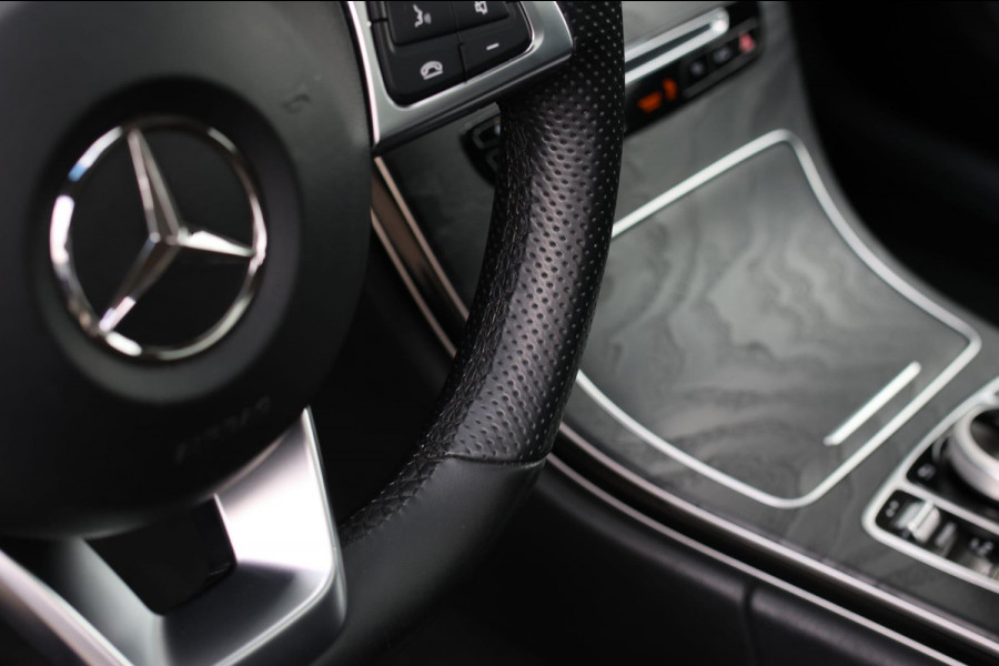 Mercedes-Benz C-Klasse Coupé 180 AMG *Pano*Camera*Magno kleur*Multibeam* Mercedes-Benz C-Klasse Coupé 180 AMG *Pano*Camera*Magno kleur*Multibeam*