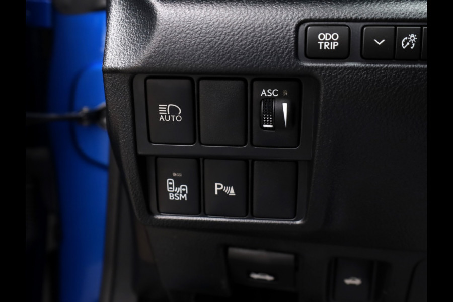 Lexus RC 300h F SPORT Line | Mark Levinson | Stoelventilatie | Safety Pac Lexus RC 300h F SPORT Line | Mark Levinson | Stoelventilatie | Safety Pac