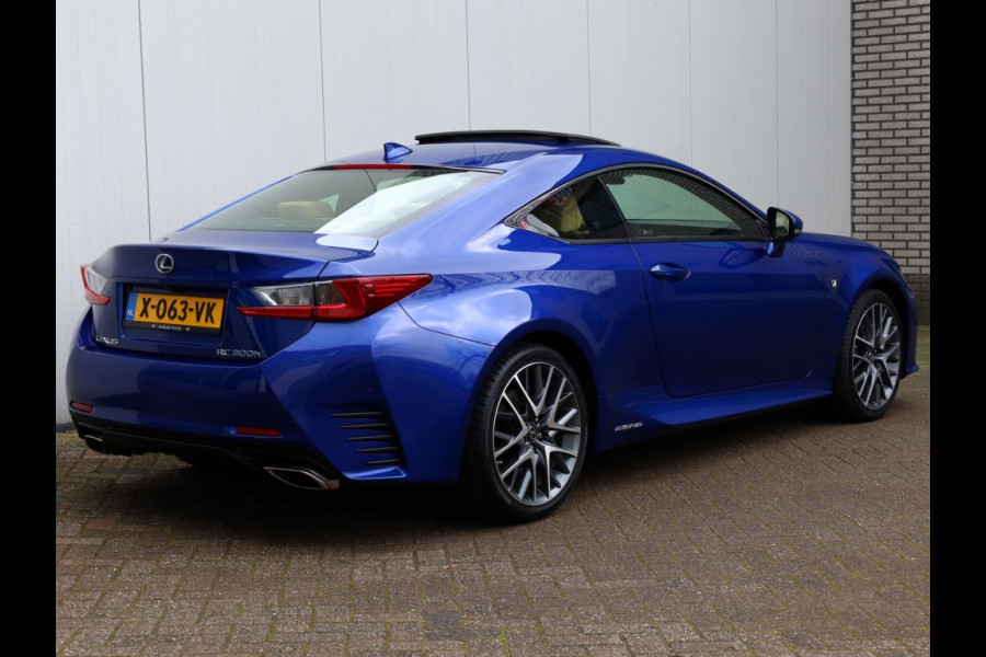 Lexus RC 300h F SPORT Line | Mark Levinson | Stoelventilatie | Safety Pac Lexus RC 300h F SPORT Line | Mark Levinson | Stoelventilatie | Safety Pac