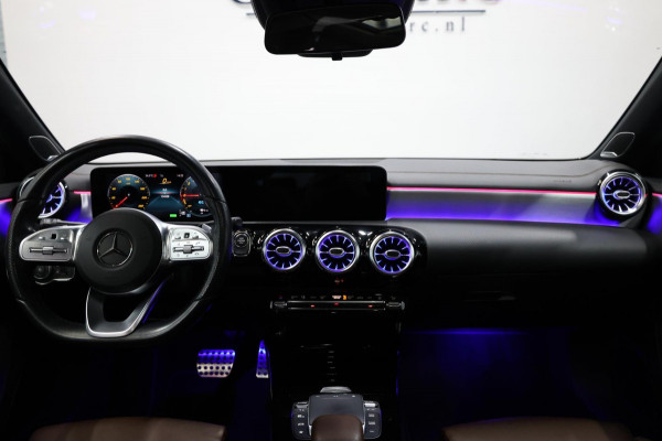 Mercedes-Benz A-Klasse 250 e AMG Line LED/SFEER/PANORAMADAK/LEER+S.VERWARMING+MEMORY/19"LMV/360 CAM/LINE/ACC/ECC/12 MDN GARANTIE!