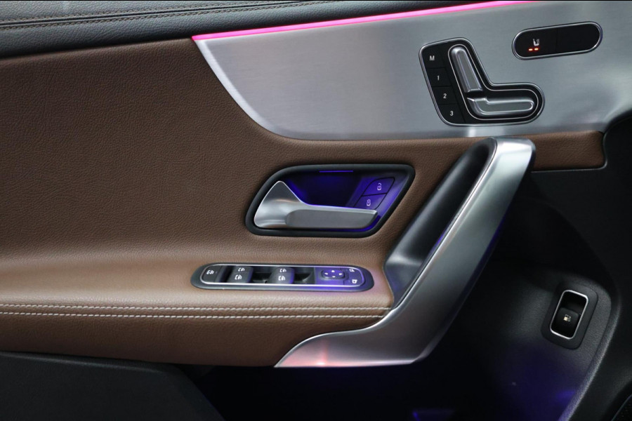 Mercedes-Benz A-Klasse 250 e AMG Line LED/SFEER/PANORAMADAK/LEER+S.VERWARMING+MEMORY/19"LMV/360 CAM/LINE/ACC/ECC/12 MDN GARANTIE!