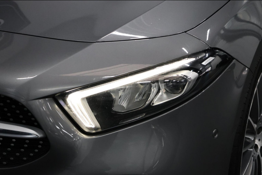 Mercedes-Benz A-Klasse 250 e AMG Line LED/SFEER/PANORAMADAK/LEER+S.VERWARMING+MEMORY/19"LMV/360 CAM/LINE/ACC/ECC/12 MDN GARANTIE!