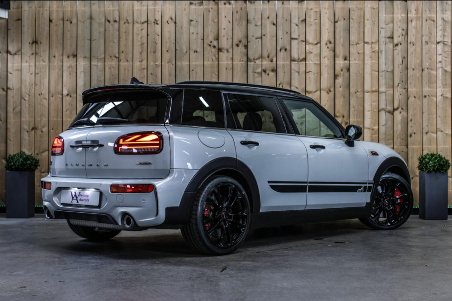 MINI Clubman 2.0 JCW 306Pk ALL4 *Pano*Harman/Kardon*Camera*Leder*Head-Up* MINI Clubman 2.0 JCW 306Pk ALL4 *Pano*Harman/Kardon*Camera*Leder*Head-Up*