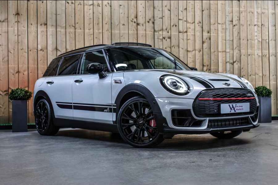 MINI Clubman 2.0 JCW 306Pk ALL4 *Pano*Harman/Kardon*Camera*Leder*Head-Up* MINI Clubman 2.0 JCW 306Pk ALL4 *Pano*Harman/Kardon*Camera*Leder*Head-Up*