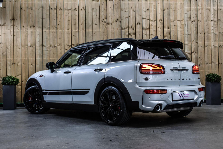 MINI Clubman 2.0 JCW 306Pk ALL4 *Pano*Harman/Kardon*Camera*Leder*Head-Up* MINI Clubman 2.0 JCW 306Pk ALL4 *Pano*Harman/Kardon*Camera*Leder*Head-Up*