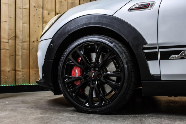 MINI Clubman 2.0 JCW 306Pk ALL4 *Pano*Harman/Kardon*Camera*Leder*Head-Up* MINI Clubman 2.0 JCW 306Pk ALL4 *Pano*Harman/Kardon*Camera*Leder*Head-Up*