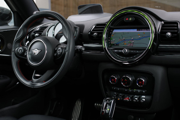 MINI Clubman 2.0 JCW 306Pk ALL4 *Pano*Harman/Kardon*Camera*Leder*Head-Up* MINI Clubman 2.0 JCW 306Pk ALL4 *Pano*Harman/Kardon*Camera*Leder*Head-Up*