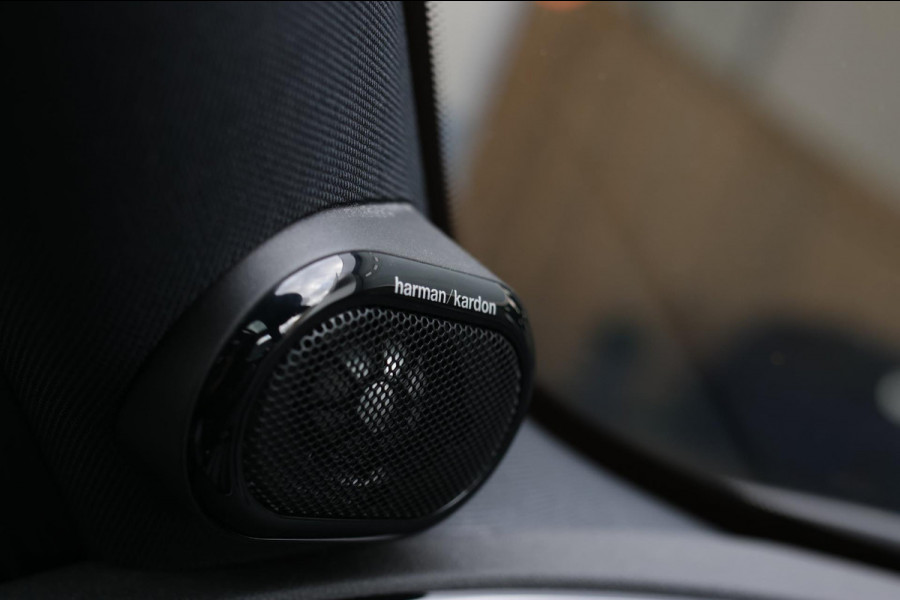 MINI Clubman 2.0 JCW 306Pk ALL4 *Pano*Harman/Kardon*Camera*Leder*Head-Up* MINI Clubman 2.0 JCW 306Pk ALL4 *Pano*Harman/Kardon*Camera*Leder*Head-Up*