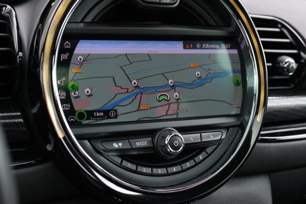 MINI Clubman 2.0 JCW 306Pk ALL4 *Pano*Harman/Kardon*Camera*Leder*Head-Up* MINI Clubman 2.0 JCW 306Pk ALL4 *Pano*Harman/Kardon*Camera*Leder*Head-Up*