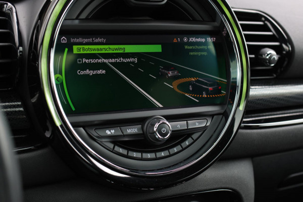 MINI Clubman 2.0 JCW 306Pk ALL4 *Pano*Harman/Kardon*Camera*Leder*Head-Up* MINI Clubman 2.0 JCW 306Pk ALL4 *Pano*Harman/Kardon*Camera*Leder*Head-Up*