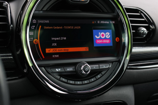 MINI Clubman 2.0 JCW 306Pk ALL4 *Pano*Harman/Kardon*Camera*Leder*Head-Up* MINI Clubman 2.0 JCW 306Pk ALL4 *Pano*Harman/Kardon*Camera*Leder*Head-Up*