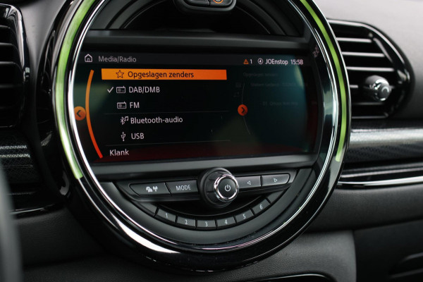 MINI Clubman 2.0 JCW 306Pk ALL4 *Pano*Harman/Kardon*Camera*Leder*Head-Up* MINI Clubman 2.0 JCW 306Pk ALL4 *Pano*Harman/Kardon*Camera*Leder*Head-Up*