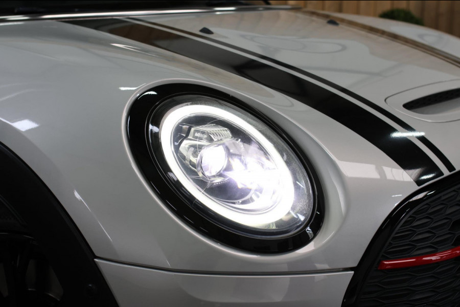 MINI Clubman 2.0 JCW 306Pk ALL4 *Pano*Harman/Kardon*Camera*Leder*Head-Up* MINI Clubman 2.0 JCW 306Pk ALL4 *Pano*Harman/Kardon*Camera*Leder*Head-Up*