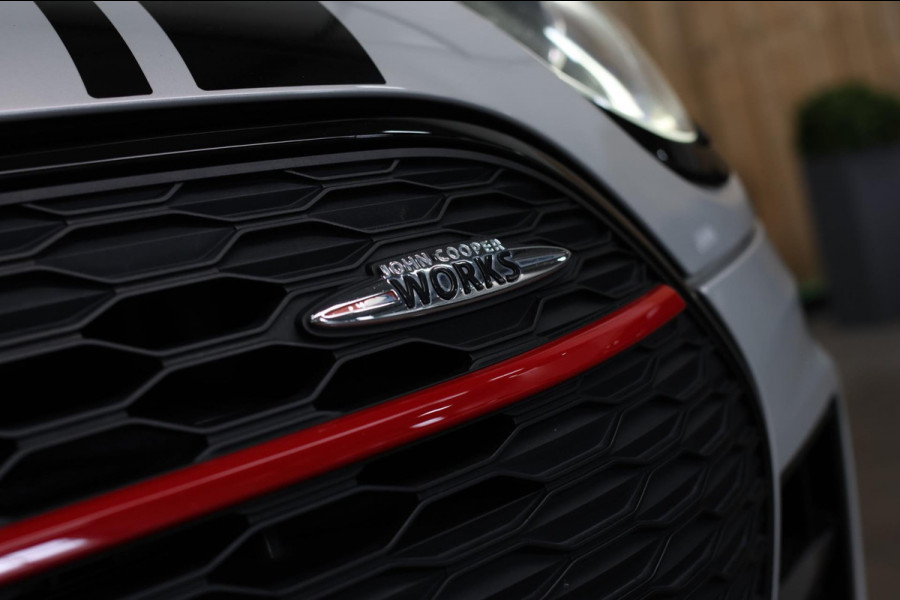 MINI Clubman 2.0 JCW 306Pk ALL4 *Pano*Harman/Kardon*Camera*Leder*Head-Up* MINI Clubman 2.0 JCW 306Pk ALL4 *Pano*Harman/Kardon*Camera*Leder*Head-Up*