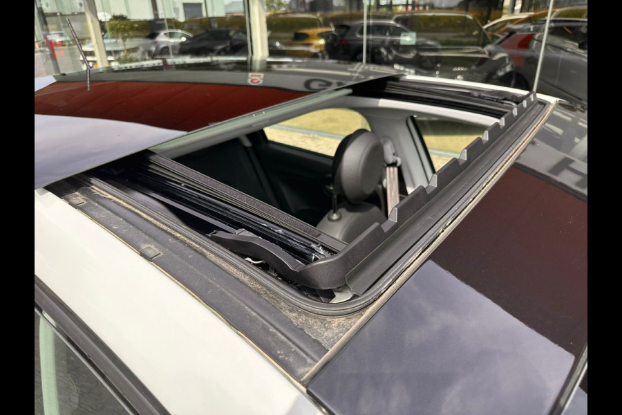 Fiat 500X 1.3 FireFly Turbo 150 Sport Automaat | Panodak Elektr | Navi | Climate | occasion Fiat 500X 1.3 FireFly Turbo 150 Sport Automaat | Panodak Elektr | Navi | Climate | occasion