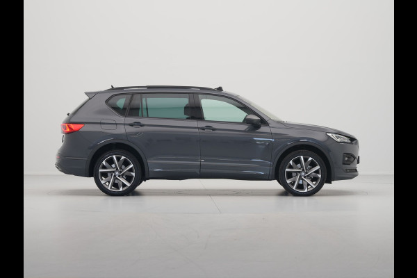 Seat Tarraco 1.5 TSI 150pk DSG FR Business Intense Panoramadak Navigatie Trekhaak Stoelverwarming v + a Seat Tarraco 1.5 TSI 150pk DSG FR Business Intense Panoramadak Navigatie Trekhaak Stoelverwarming v + a