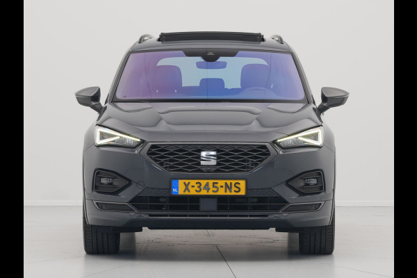 Seat Tarraco 1.5 TSI 150pk DSG FR Business Intense Panoramadak Navigatie Trekhaak Stoelverwarming v + a Seat Tarraco 1.5 TSI 150pk DSG FR Business Intense Panoramadak Navigatie Trekhaak Stoelverwarming v + a