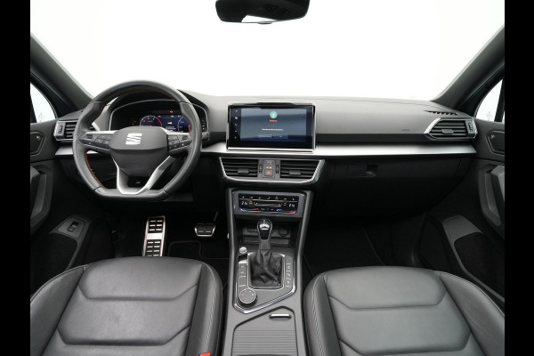 Seat Tarraco 1.5 TSI 150pk DSG FR Business Intense Panoramadak Navigatie Trekhaak Stoelverwarming v + a Seat Tarraco 1.5 TSI 150pk DSG FR Business Intense Panoramadak Navigatie Trekhaak Stoelverwarming v + a