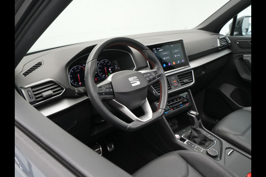 Seat Tarraco 1.5 TSI 150pk DSG FR Business Intense Panoramadak Navigatie Trekhaak Stoelverwarming v + a Seat Tarraco 1.5 TSI 150pk DSG FR Business Intense Panoramadak Navigatie Trekhaak Stoelverwarming v + a