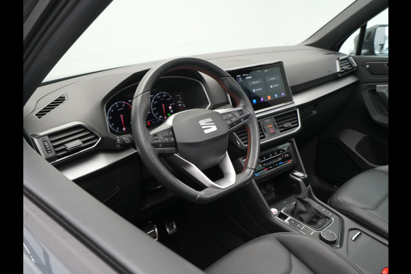Seat Tarraco 1.5 TSI 150pk DSG FR Business Intense Panoramadak Navigatie Trekhaak Stoelverwarming v + a Seat Tarraco 1.5 TSI 150pk DSG FR Business Intense Panoramadak Navigatie Trekhaak Stoelverwarming v + a