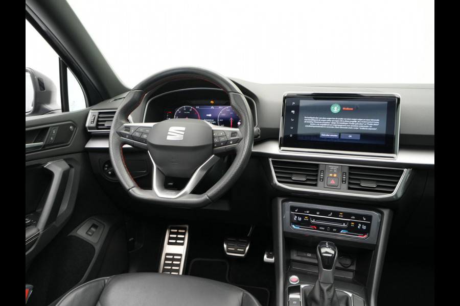 Seat Tarraco 1.5 TSI 150pk DSG FR Business Intense Panoramadak Navigatie Trekhaak Stoelverwarming v + a Seat Tarraco 1.5 TSI 150pk DSG FR Business Intense Panoramadak Navigatie Trekhaak Stoelverwarming v + a