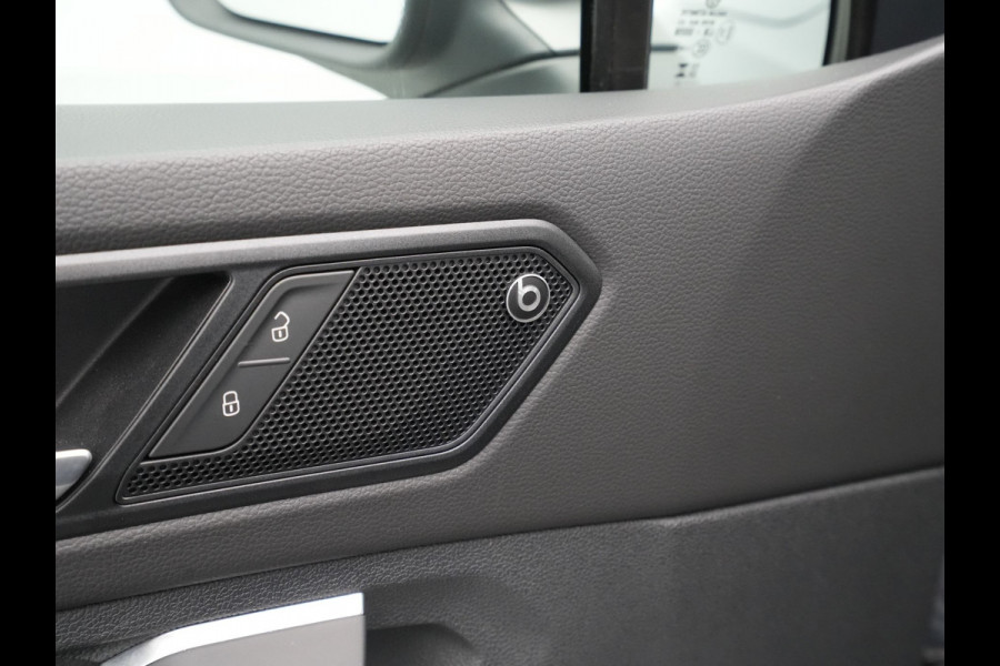 Seat Tarraco 1.5 TSI 150pk DSG FR Business Intense Panoramadak Navigatie Trekhaak Stoelverwarming v + a Seat Tarraco 1.5 TSI 150pk DSG FR Business Intense Panoramadak Navigatie Trekhaak Stoelverwarming v + a