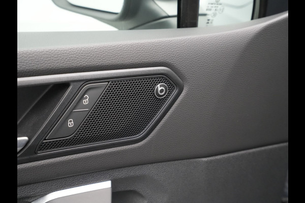 Seat Tarraco 1.5 TSI 150pk DSG FR Business Intense Panoramadak Navigatie Trekhaak Stoelverwarming v + a Seat Tarraco 1.5 TSI 150pk DSG FR Business Intense Panoramadak Navigatie Trekhaak Stoelverwarming v + a