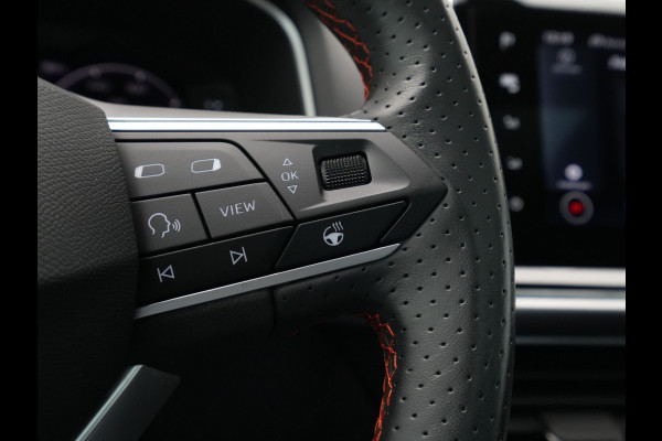 Seat Tarraco 1.5 TSI 150pk DSG FR Business Intense Panoramadak Navigatie Trekhaak Stoelverwarming v + a Seat Tarraco 1.5 TSI 150pk DSG FR Business Intense Panoramadak Navigatie Trekhaak Stoelverwarming v + a