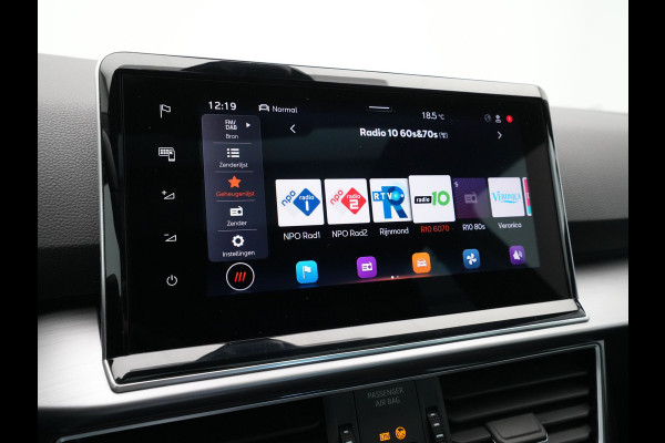 Seat Tarraco 1.5 TSI 150pk DSG FR Business Intense Panoramadak Navigatie Trekhaak Stoelverwarming v + a Seat Tarraco 1.5 TSI 150pk DSG FR Business Intense Panoramadak Navigatie Trekhaak Stoelverwarming v + a