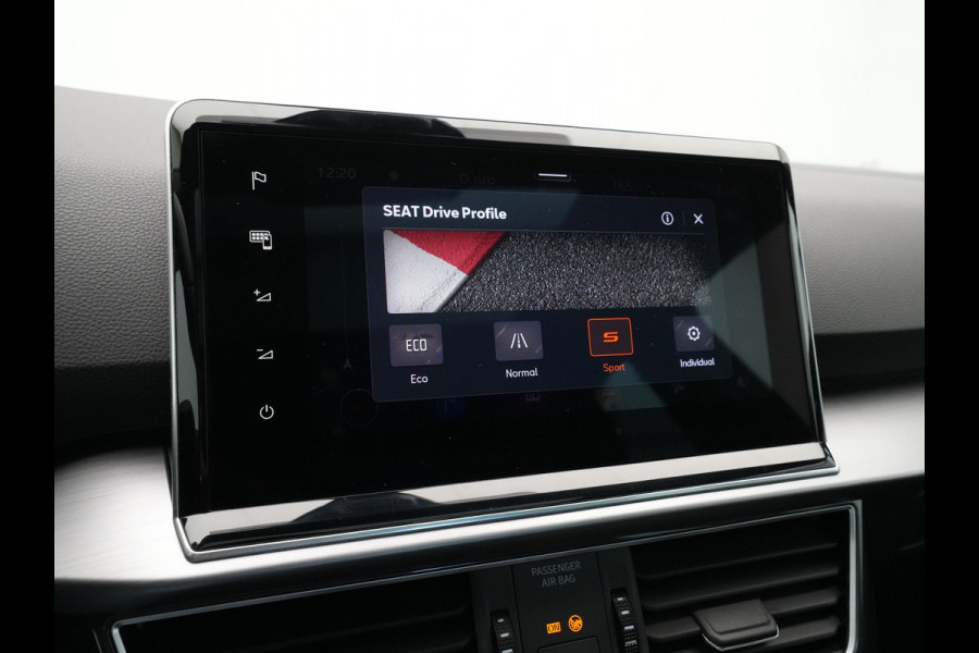 Seat Tarraco 1.5 TSI 150pk DSG FR Business Intense Panoramadak Navigatie Trekhaak Stoelverwarming v + a Seat Tarraco 1.5 TSI 150pk DSG FR Business Intense Panoramadak Navigatie Trekhaak Stoelverwarming v + a