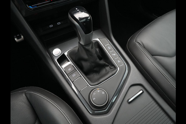 Seat Tarraco 1.5 TSI 150pk DSG FR Business Intense Panoramadak Navigatie Trekhaak Stoelverwarming v + a Seat Tarraco 1.5 TSI 150pk DSG FR Business Intense Panoramadak Navigatie Trekhaak Stoelverwarming v + a