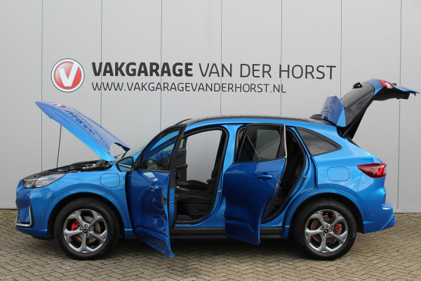 Ford Kuga 2.5-243pk PHEV ST-Line X. 2100kg trekgewicht ! Nieuw Model ! Van €. 54.937,- voor €. 43.735,- ! Trekgewicht van 2.100kg ! Elektr. verstelb. AGR stoelen voor, Stoel-, stuur-, voorraam- en achterbank verwarming, Elektr. panorama/schuif-kanteldak , Trekhaak wegklapbaar,