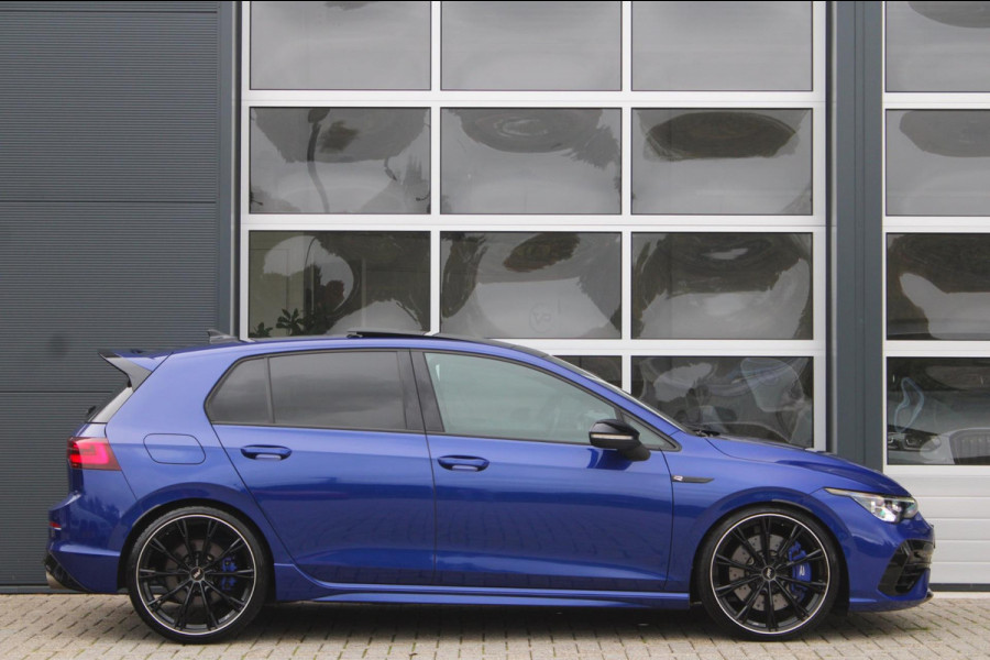 Volkswagen Golf 2.0 TSI 4Motion R ABT 384pk | Pano | Akrapovic | Leder | HK | HUD