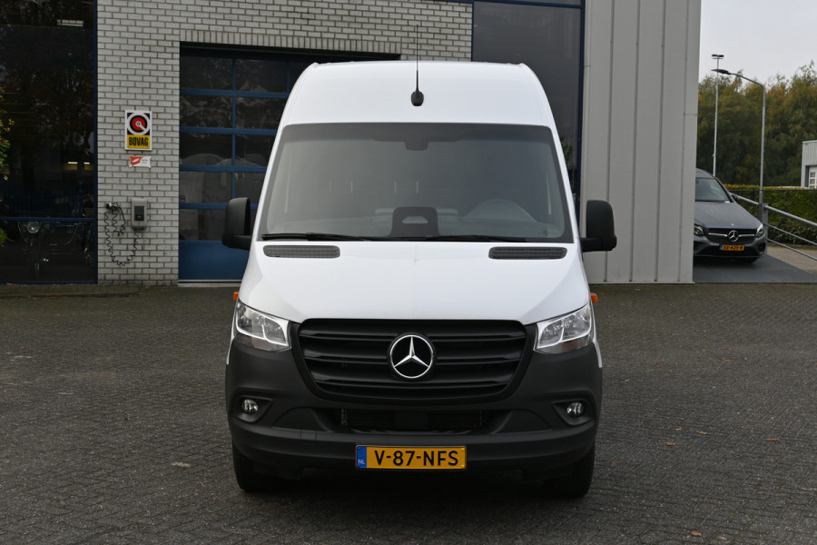 Mercedes-Benz Sprinter 317 CDI L2H2 Pro HD Navigatie, Winterpakket, Geveerde stoel, Etc. Mercedes-Benz Sprinter 317 CDI L2H2 Pro HD Navigatie, Winterpakket, Geveerde stoel, Etc.