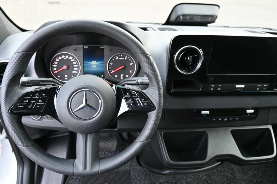 Mercedes-Benz Sprinter 317 CDI L2H2 Pro HD Navigatie, Winterpakket, Geveerde stoel, Etc. Mercedes-Benz Sprinter 317 CDI L2H2 Pro HD Navigatie, Winterpakket, Geveerde stoel, Etc.