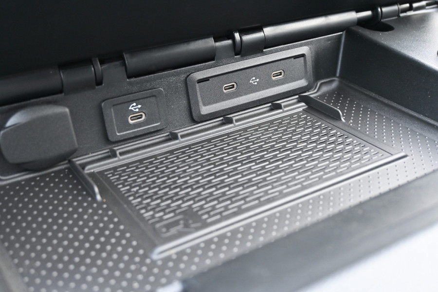 Mercedes-Benz Sprinter 317 CDI L2H2 Pro HD Navigatie, Winterpakket, Geveerde stoel, Etc. Mercedes-Benz Sprinter 317 CDI L2H2 Pro HD Navigatie, Winterpakket, Geveerde stoel, Etc.