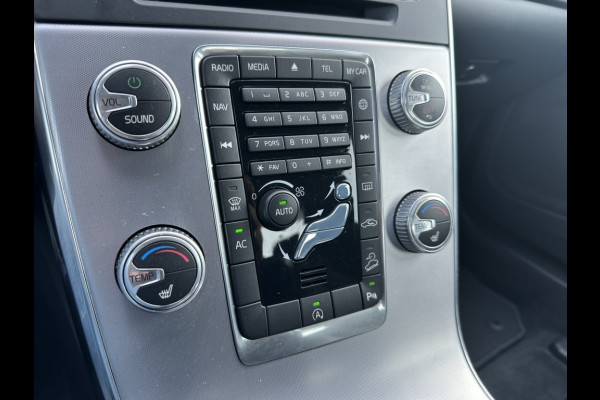 Volvo S60 Cross Country 2.0 T5 AWD Momentum