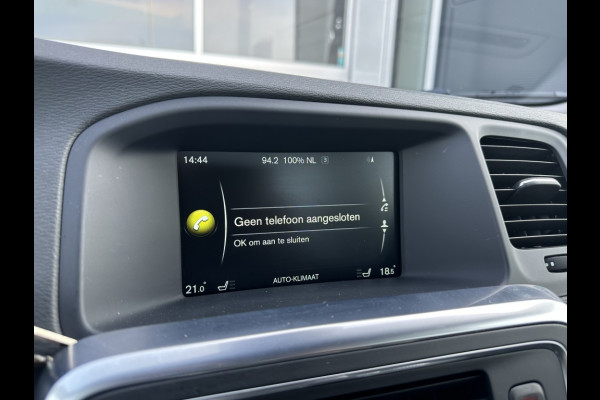 Volvo S60 Cross Country 2.0 T5 AWD Momentum