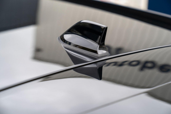 Renault Kadjar 1.3 TCe Black Edition Automaat | Prijs rijklaar incl. 12 mnd garantie | Trekhaak Navi Bose Blindspot Verw stoelen Renault Kadjar 1.3 TCe Black Edition Automaat | Prijs rijklaar incl. 12 mnd garantie | Trekhaak Navi Bose Blindspot Verw stoelen