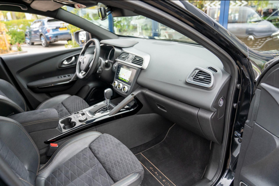 Renault Kadjar 1.3 TCe Black Edition Automaat | Prijs rijklaar incl. 12 mnd garantie | Trekhaak Navi Bose Blindspot Verw stoelen Renault Kadjar 1.3 TCe Black Edition Automaat | Prijs rijklaar incl. 12 mnd garantie | Trekhaak Navi Bose Blindspot Verw stoelen