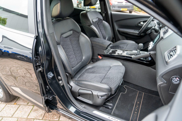 Renault Kadjar 1.3 TCe Black Edition Automaat | Prijs rijklaar incl. 12 mnd garantie | Trekhaak Navi Bose Blindspot Verw stoelen Renault Kadjar 1.3 TCe Black Edition Automaat | Prijs rijklaar incl. 12 mnd garantie | Trekhaak Navi Bose Blindspot Verw stoelen