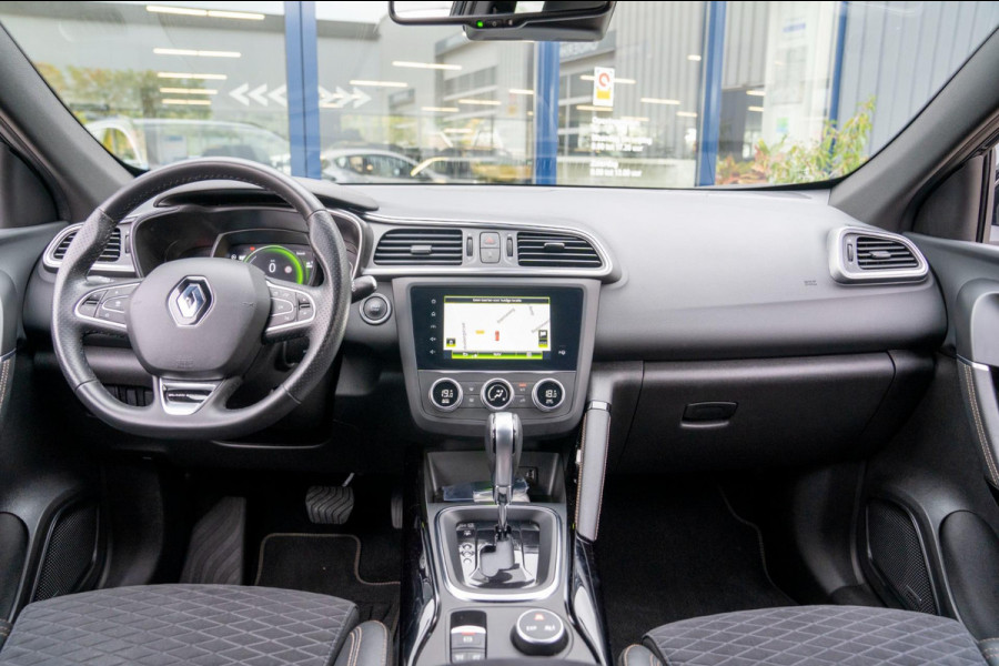 Renault Kadjar 1.3 TCe Black Edition Automaat | Prijs rijklaar incl. 12 mnd garantie | Trekhaak Navi Bose Blindspot Verw stoelen Renault Kadjar 1.3 TCe Black Edition Automaat | Prijs rijklaar incl. 12 mnd garantie | Trekhaak Navi Bose Blindspot Verw stoelen