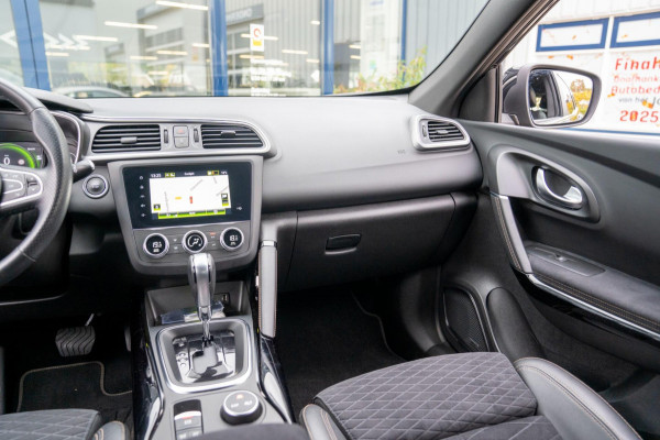 Renault Kadjar 1.3 TCe Black Edition Automaat | Prijs rijklaar incl. 12 mnd garantie | Trekhaak Navi Bose Blindspot Verw stoelen Renault Kadjar 1.3 TCe Black Edition Automaat | Prijs rijklaar incl. 12 mnd garantie | Trekhaak Navi Bose Blindspot Verw stoelen