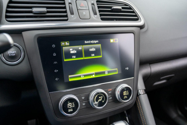 Renault Kadjar 1.3 TCe Black Edition Automaat | Prijs rijklaar incl. 12 mnd garantie | Trekhaak Navi Bose Blindspot Verw stoelen Renault Kadjar 1.3 TCe Black Edition Automaat | Prijs rijklaar incl. 12 mnd garantie | Trekhaak Navi Bose Blindspot Verw stoelen