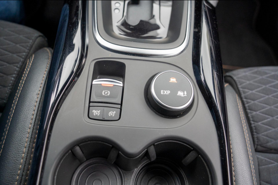 Renault Kadjar 1.3 TCe Black Edition Automaat | Prijs rijklaar incl. 12 mnd garantie | Trekhaak Navi Bose Blindspot Verw stoelen Renault Kadjar 1.3 TCe Black Edition Automaat | Prijs rijklaar incl. 12 mnd garantie | Trekhaak Navi Bose Blindspot Verw stoelen