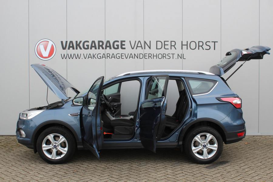 Ford Kuga 1.5 120 pk EcoBoost Trend Ultimate 1800kg Trekgewicht, Trekhaak, Lm velgen, Navigatie