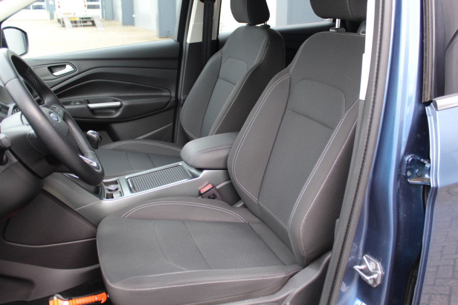 Ford Kuga 1.5 120 pk EcoBoost Trend Ultimate 1800kg Trekgewicht, Trekhaak, Lm velgen, Navigatie